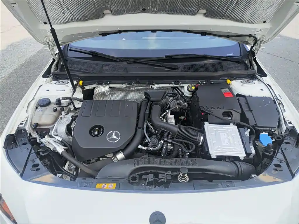 Mercedes-Benz A-Class 2021 A 180 L фото 20