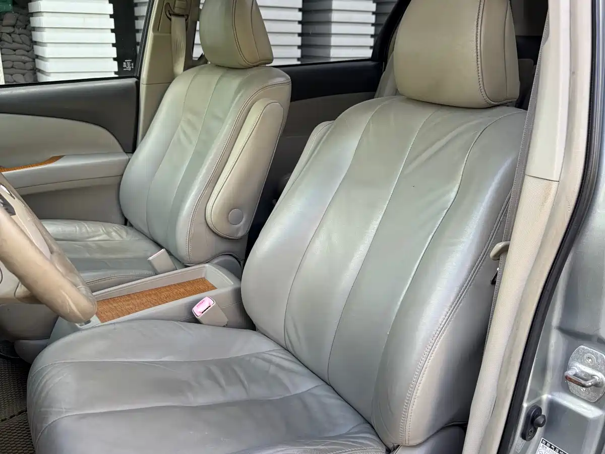 Toyota Previa 2009 2006 Model 2.4L 7-Seater Luxury Edition