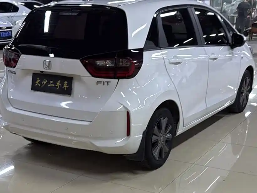 Honda Fit 2023 2022 1.5L CVT Trend Sunroof Edition
