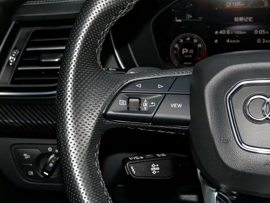 Audi Q5L 2024 Model 45 TFSI Luxury Dynamic фото 25