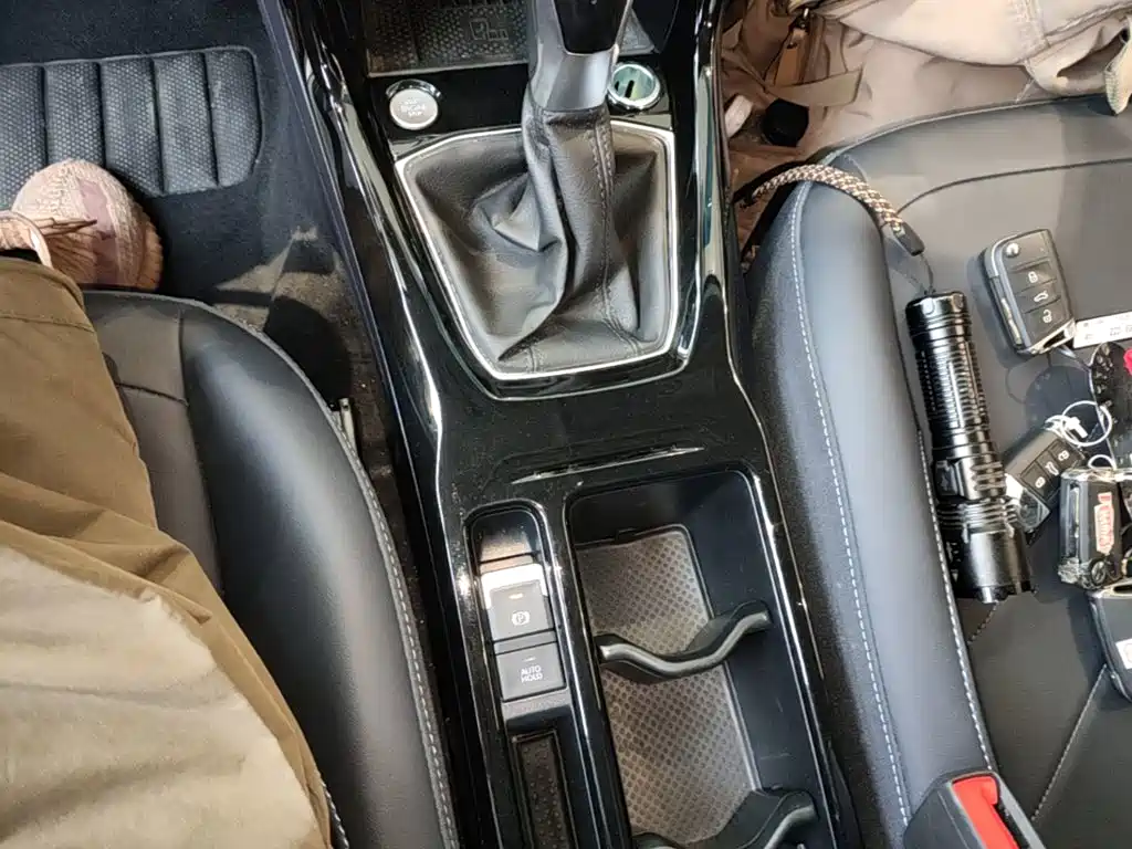 Volkswagen Tharu, миниатюра 14