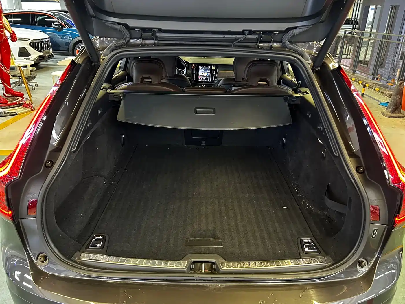 Volvo V90 2022 2022 Cross Country B5 AWD Momentum