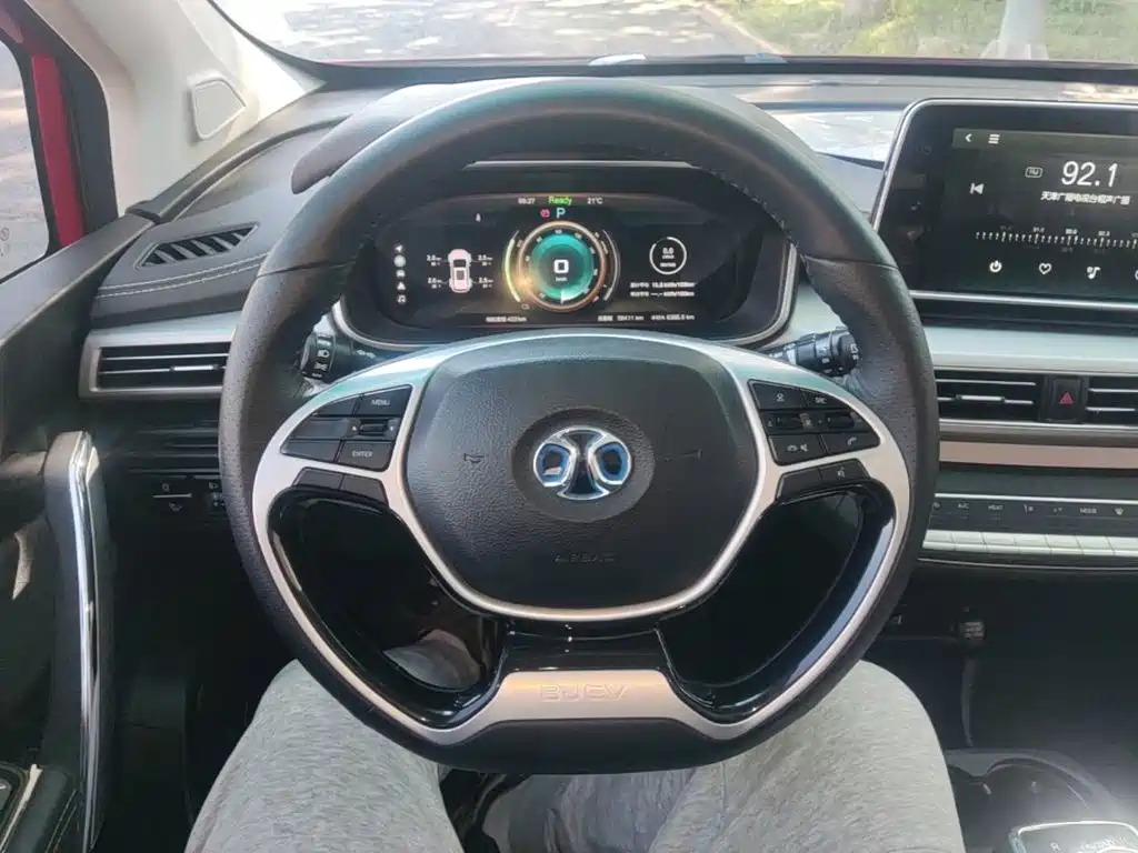 Фото 11 - BAIC Beijing EX3