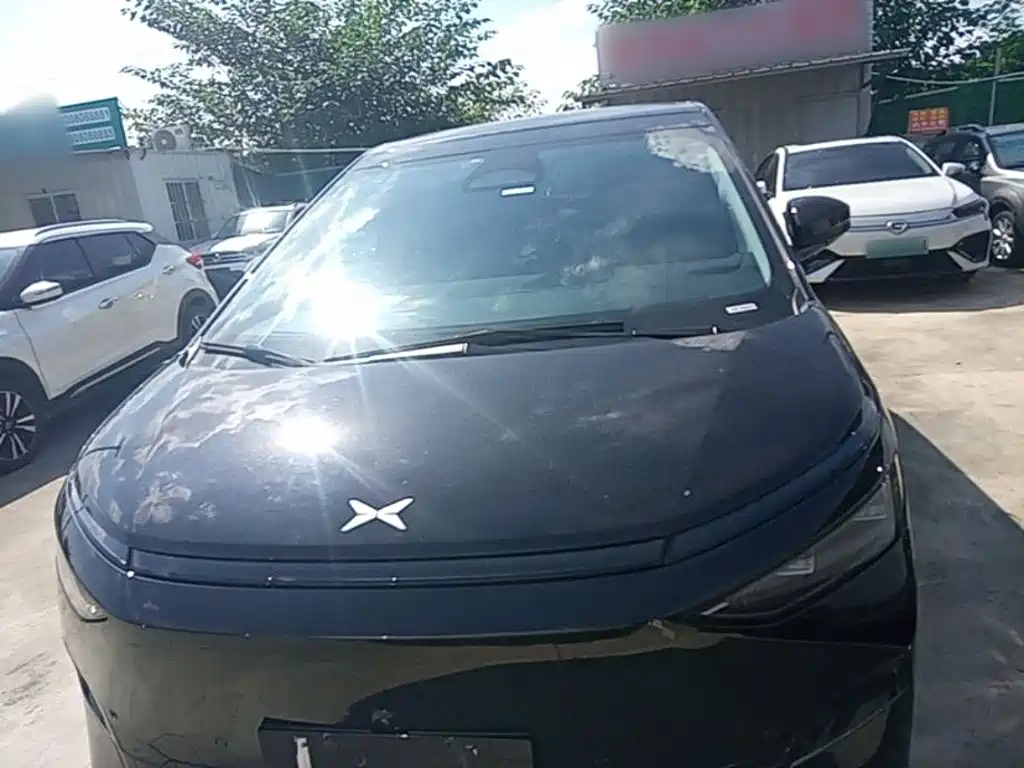 Photo 3 - XPeng X9