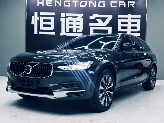  Volvo Volvo V90 2021 Model Cross Country B5 AWD Premium Smart Edition