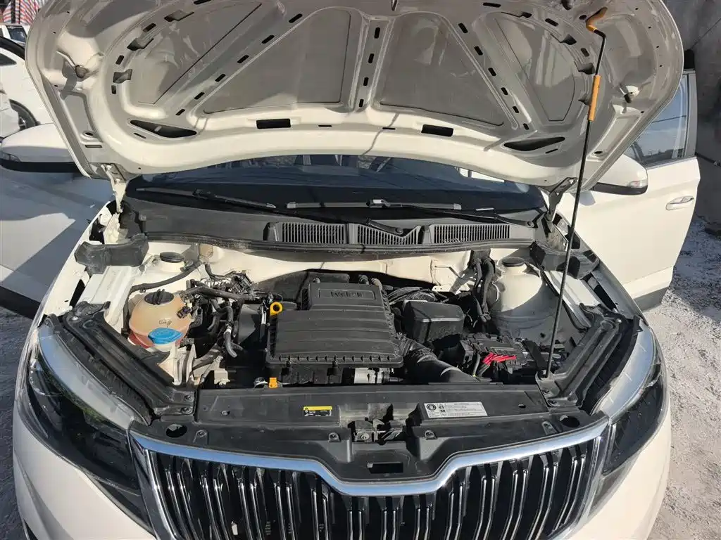 Škoda Kamiq 2018 1.5L Manual Comfort Version China VI фото 16