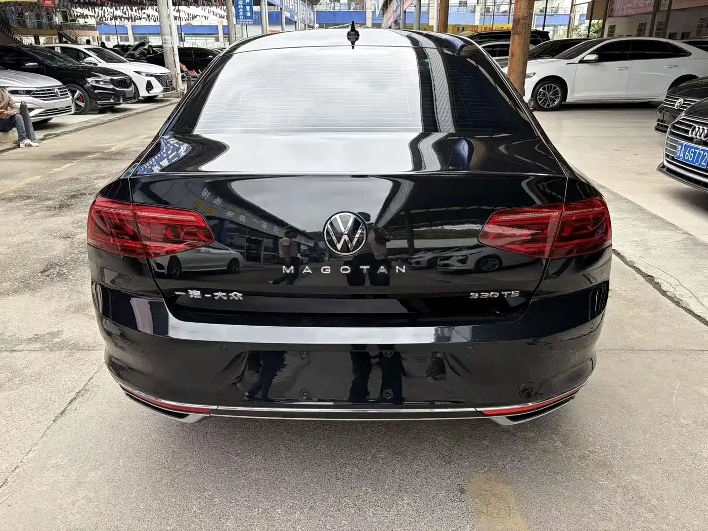 Volkswagen Magotan 2020 330TSI DSG Leading фото 12