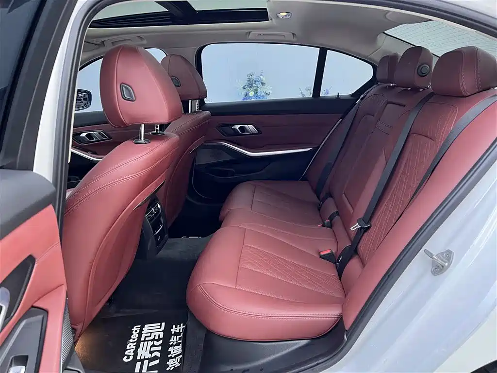BMW 3-SERIES