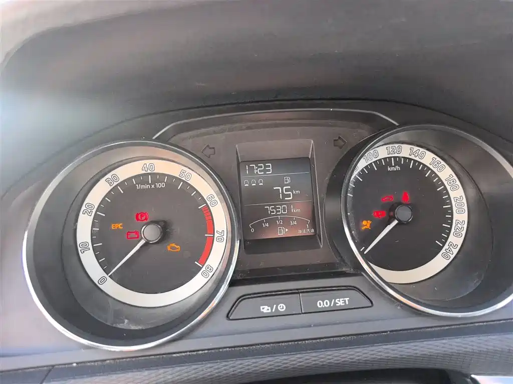 Škoda Kamiq 2018 1.5L Manual Comfort Version China VI фото 8