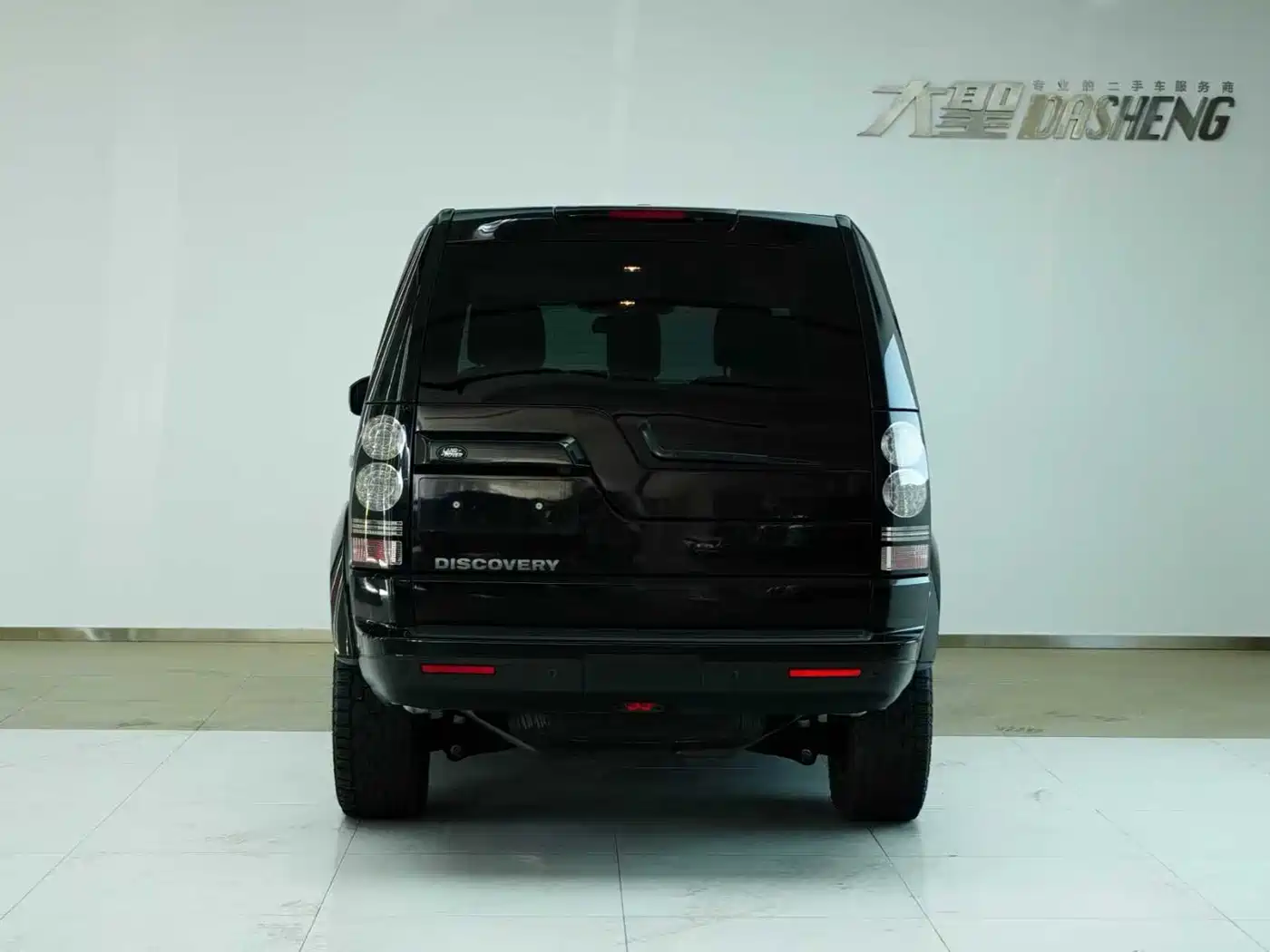 Land Rover Discovery 2016 3.0 SC V6 HSE фото 5