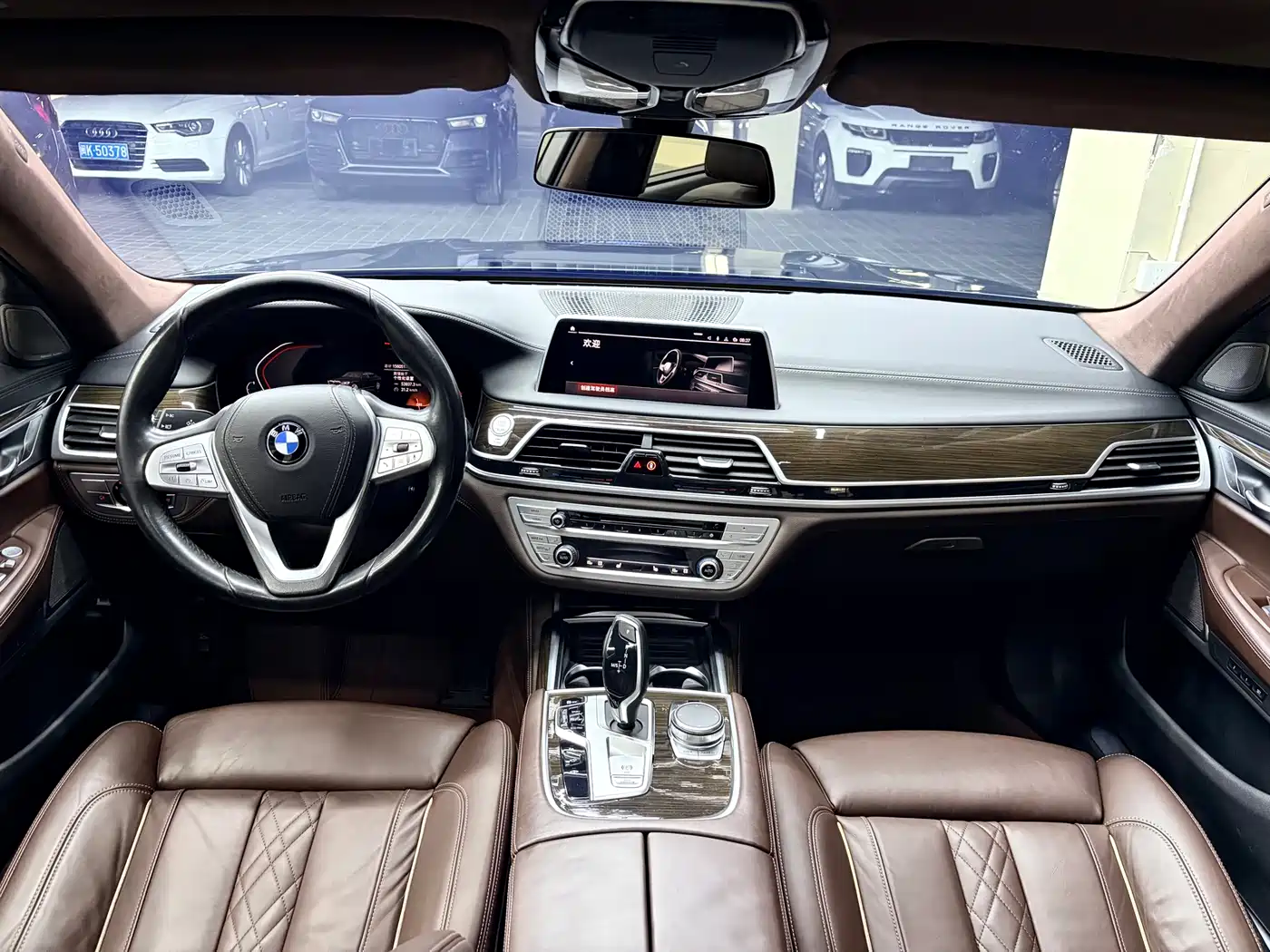 BMW 7 Series 2019 730Li Luxury Package фото 8