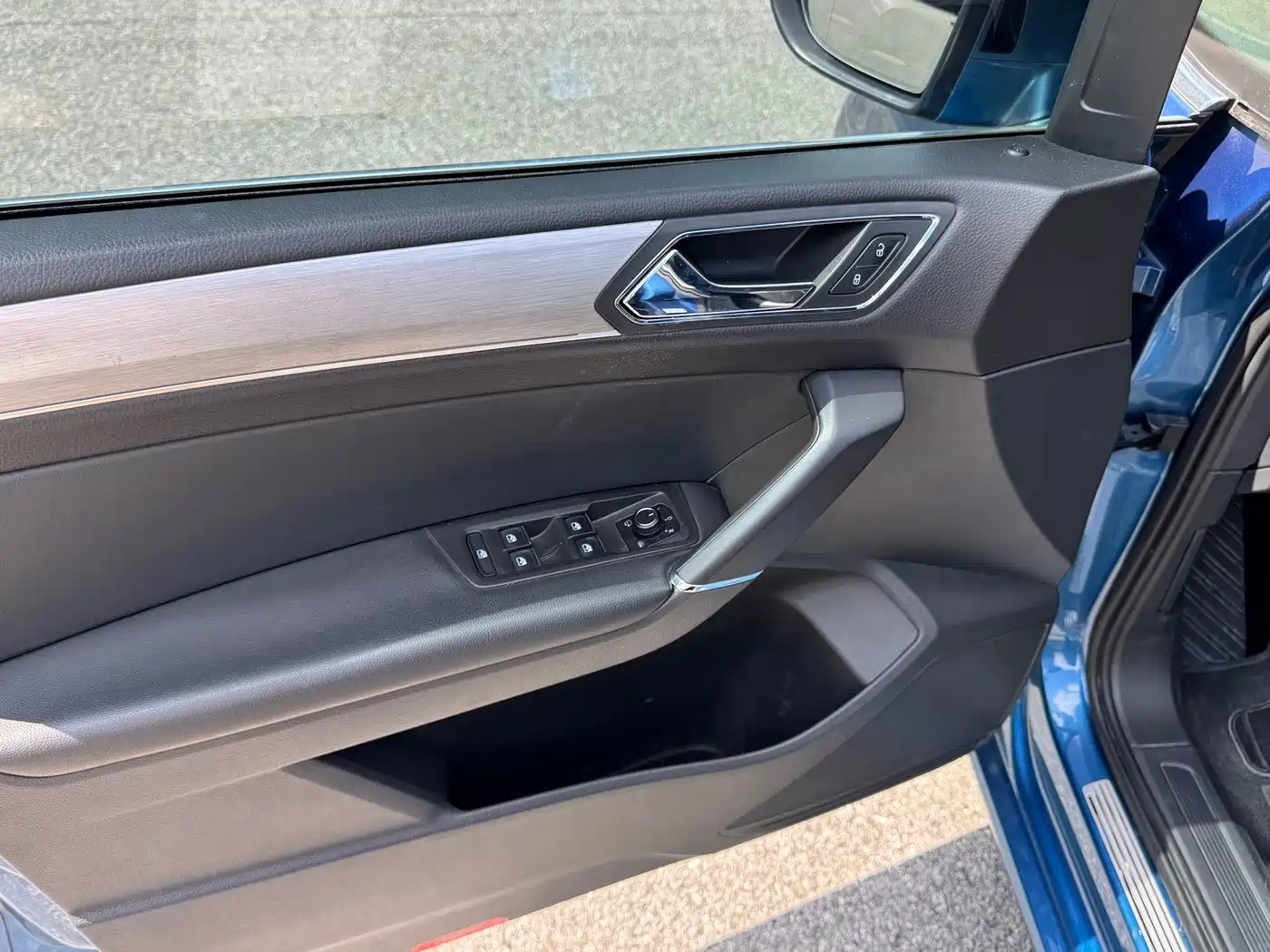 Фото 8 - Volkswagen Touran