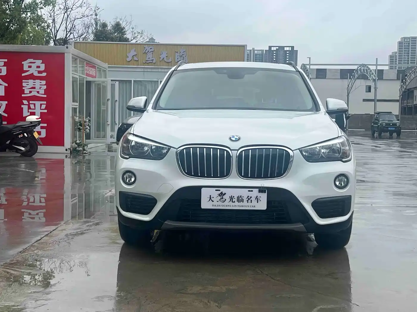 BMW X1 2018 sDrive18Li Fashion Model фото 2