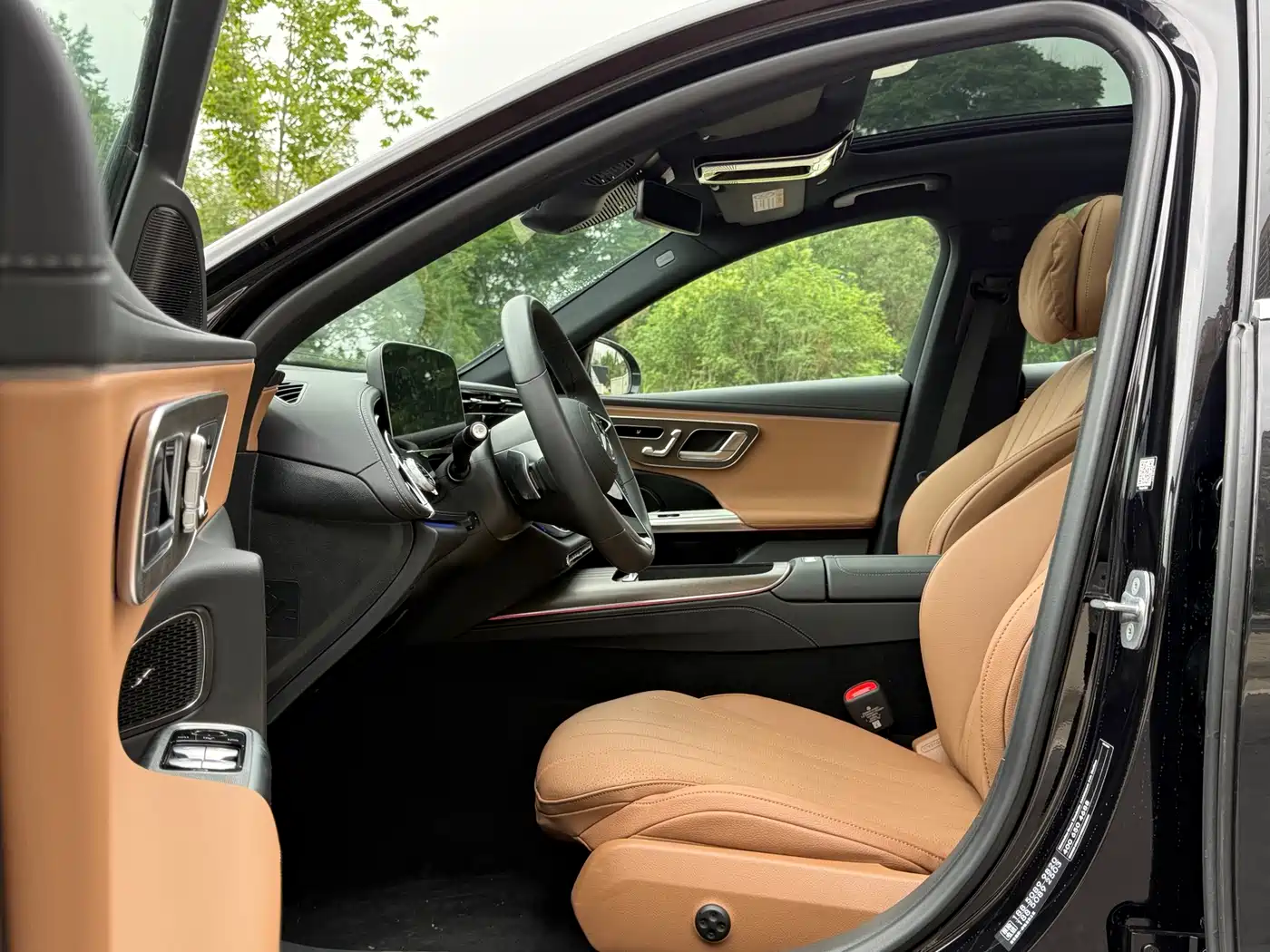 Mercedes-Benz E-Class New Energy 2024 E 350 e L Plug-in Hybrid Sedan фото 7