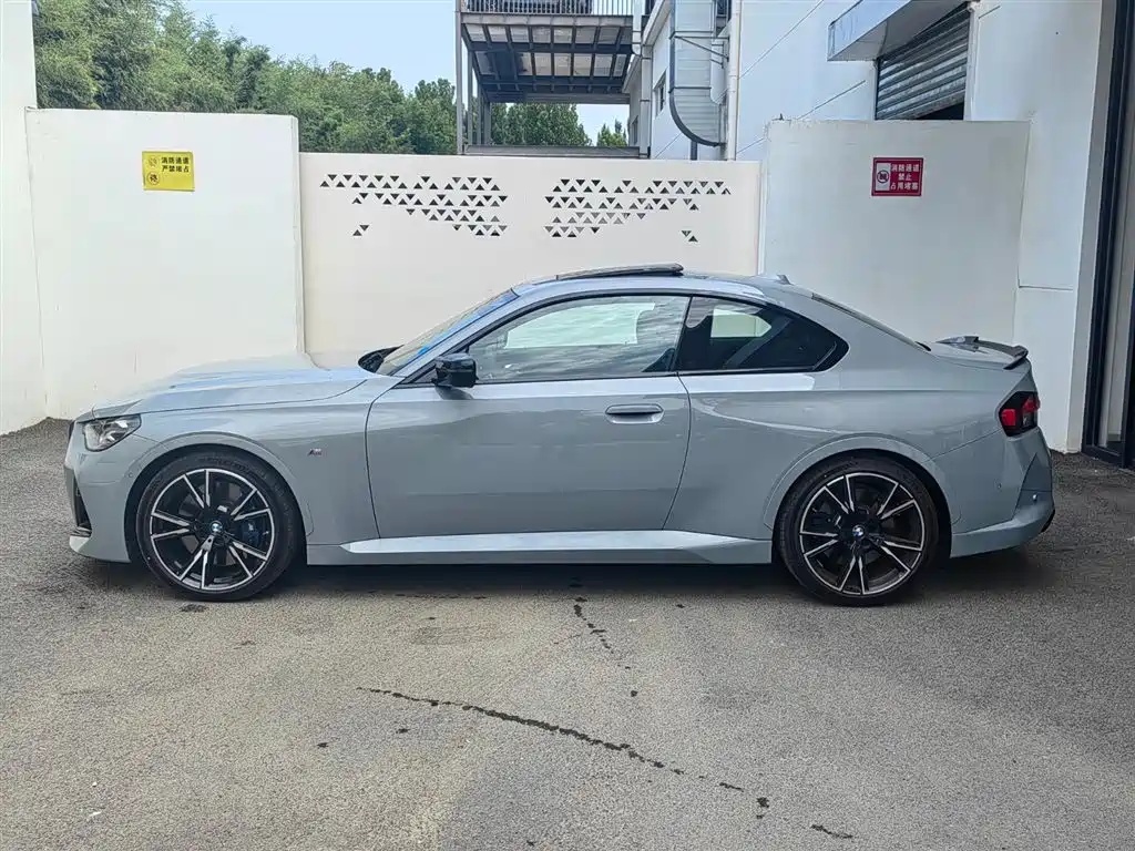 BMW M240i 2026 2023 M240i