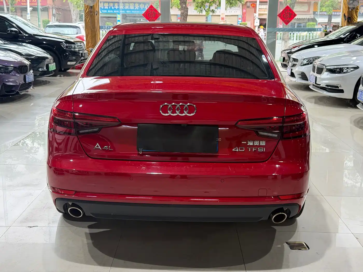 Фото 8 - Audi A4L