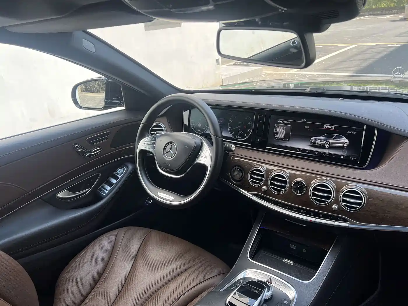 Фото 20 - Mercedes-Benz S-Class