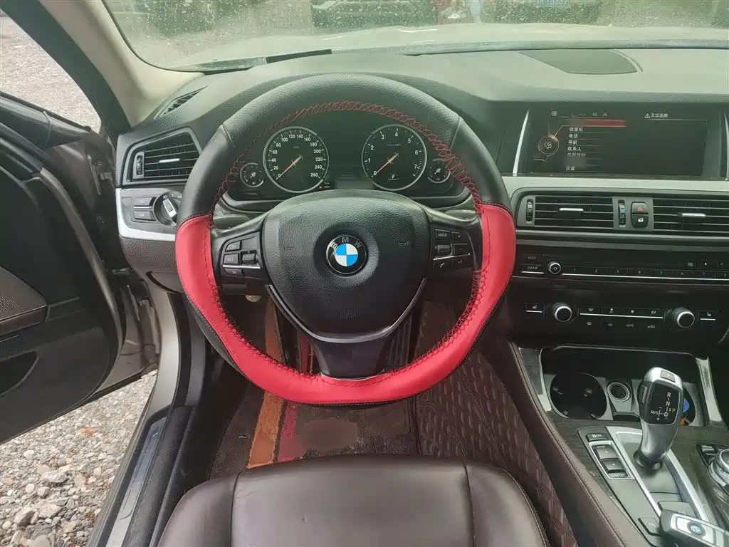 BMW 5 Series 2017 525Li Luxury Design Package фото 11