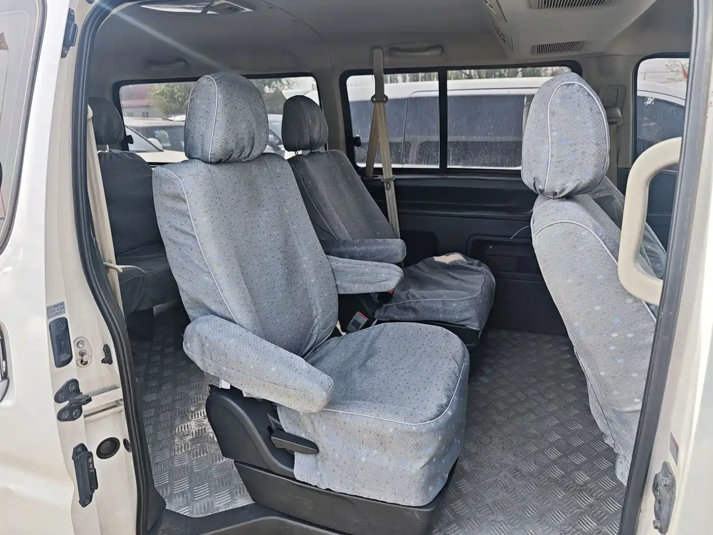 Jinbei Grace 2017 2015 2.0L Classic Edition Standard Model Long Wheelbase 7/9-Seater