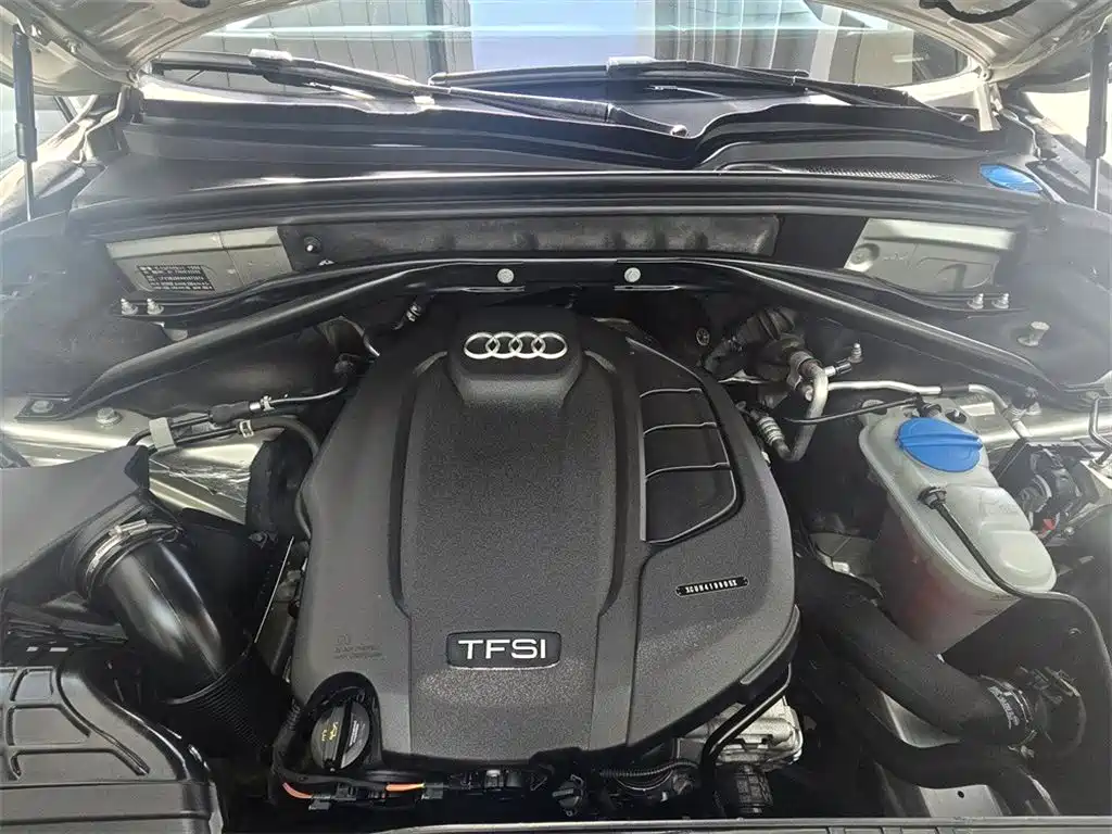 Audi Q5 2017 40 TFSI Technology фото 8