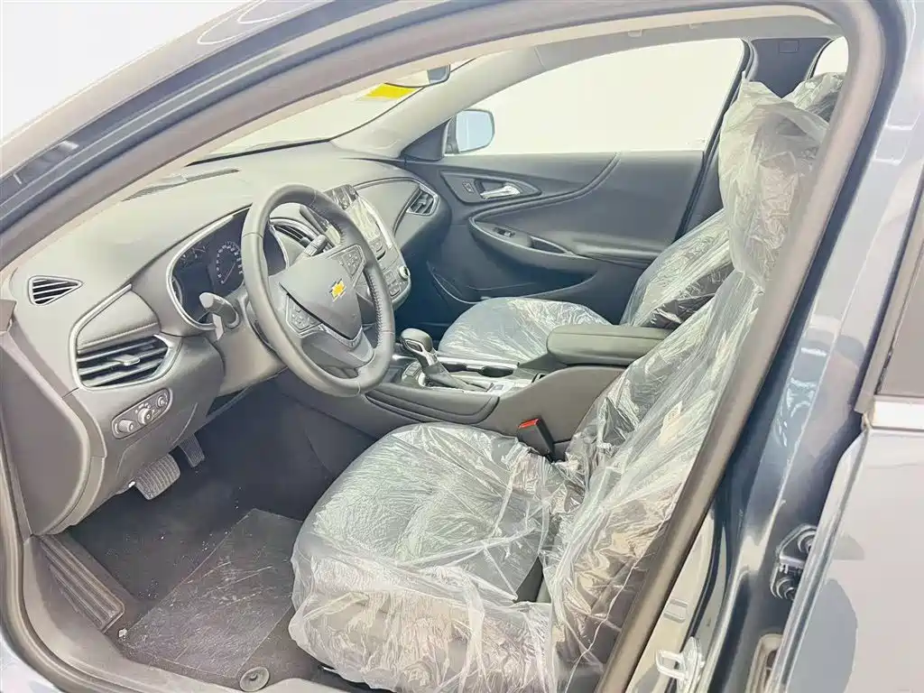Chevrolet Malibu XL 2023 1.5T RS Edition фото 12