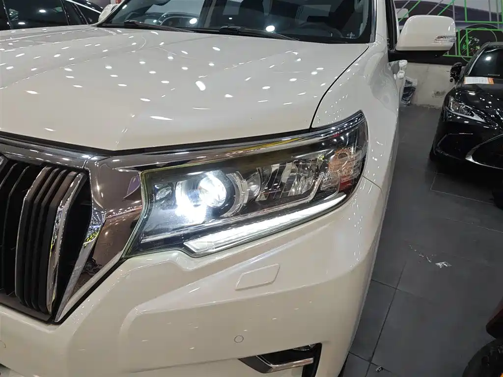 Toyota Prado 2018 3.5L Auto TX-L фото 18