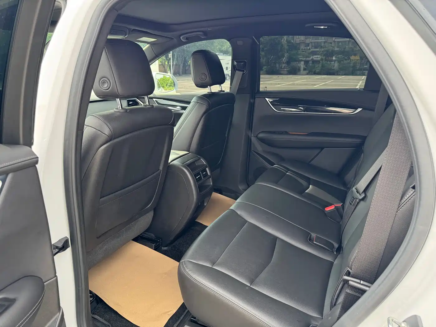 Cadillac XT5 2022 2.0T 2WD Luxury фото 13