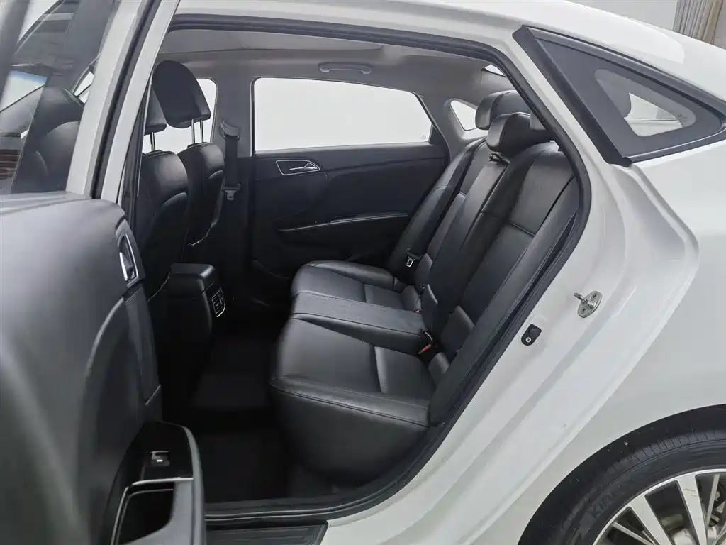 Hyundai Mistra 2019 1.8L Auto Smart GLS China VI фото 15