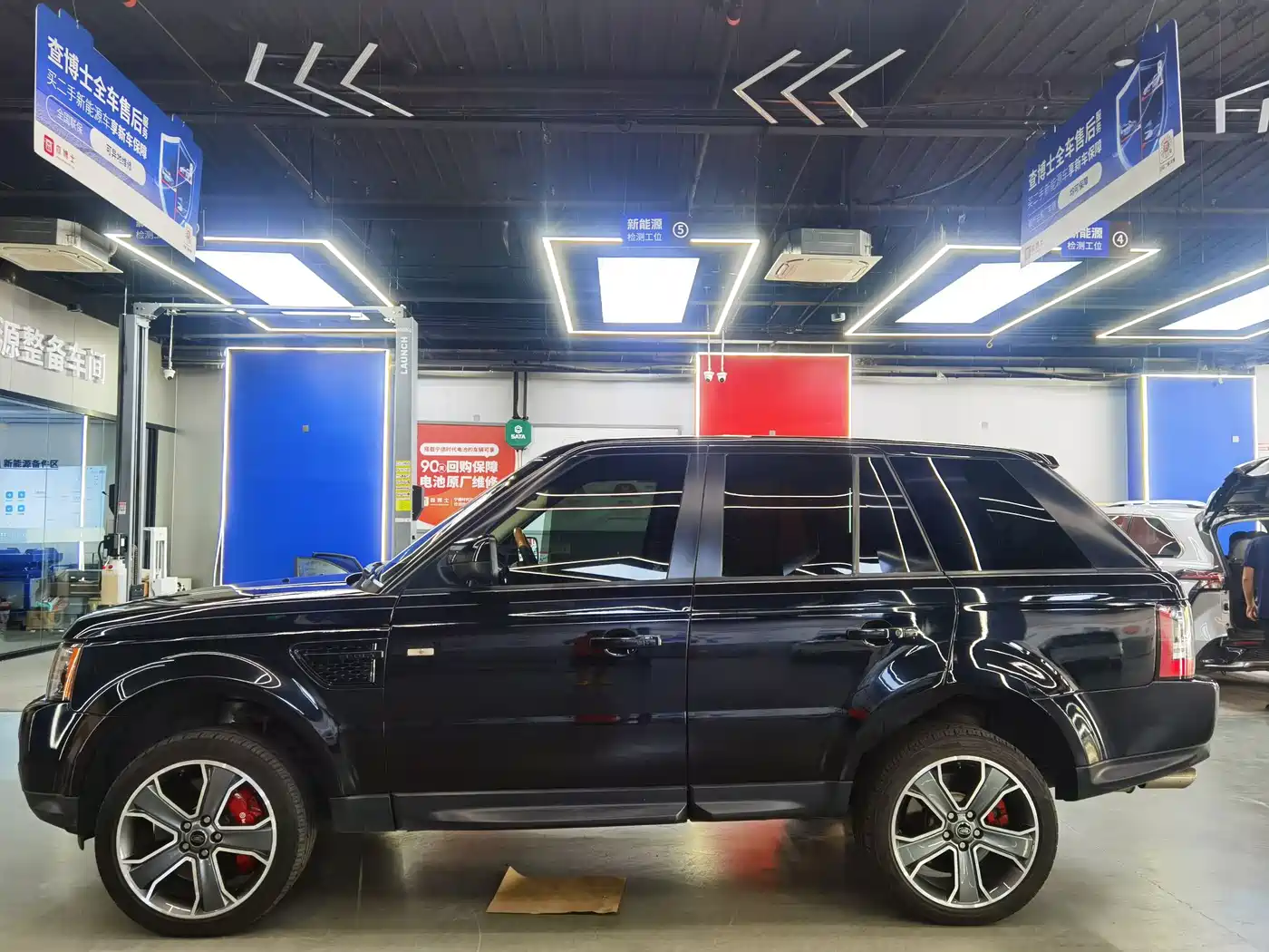 Фото 7 - Land Rover Range Rover Sport