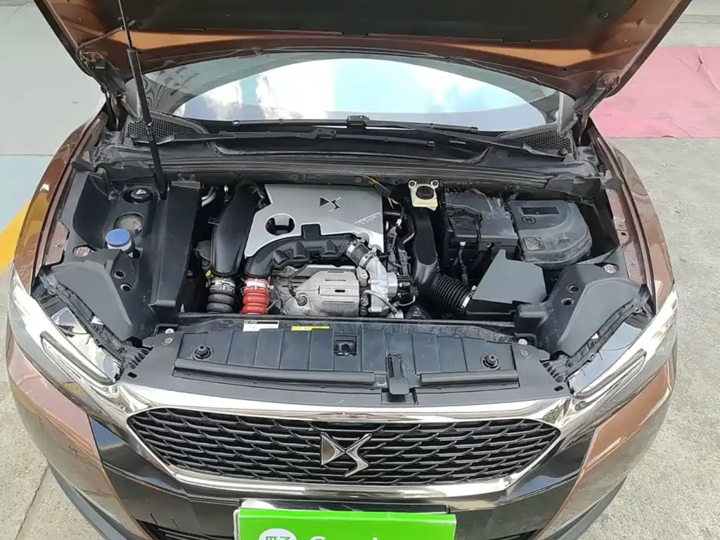 DS 6 2015 2014 1.6T Luxury Edition THP160