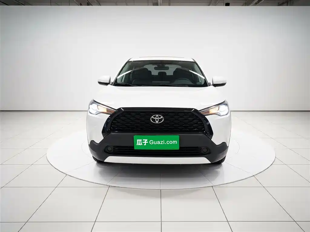 Toyota Corolla Cross 2022 2.0L Elite Edition фото 3