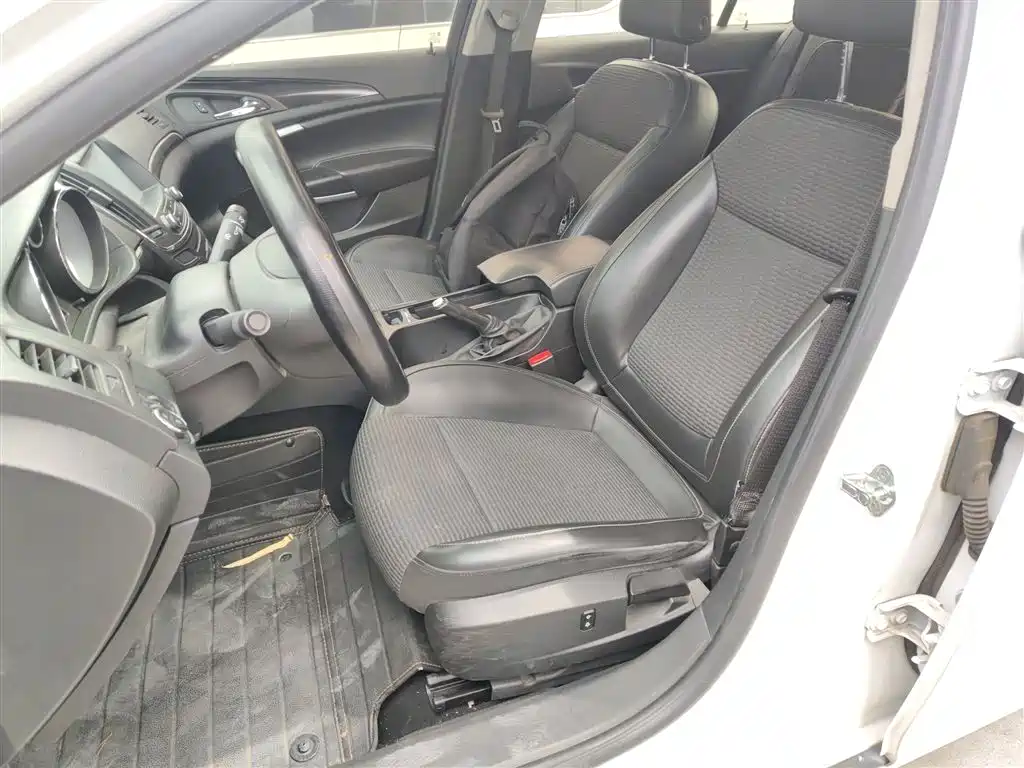 Buick Regal 2015 1.6T Leading Tech Edition фото 15