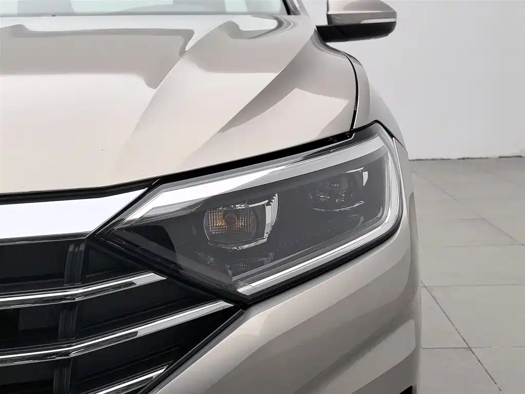 Volkswagen Sagitar 2020 280TSI DSG Luxury China VI фото 7