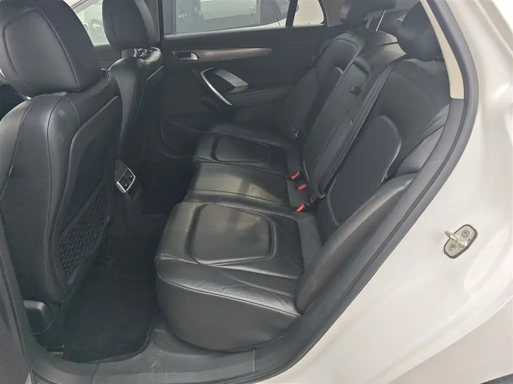 DS 5LS 2016 2015 1.6T Elegance THP160