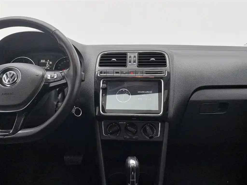 Volkswagen Polo 2018 1.5L Auto Comfort фото 12