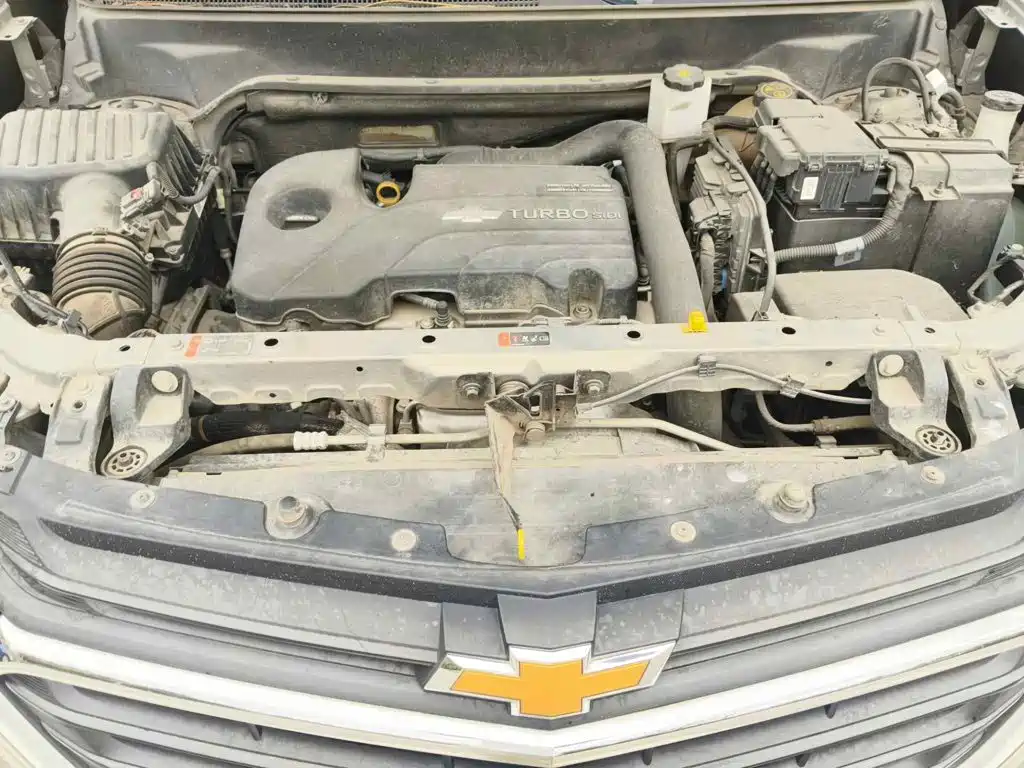 Фото 3 - Chevrolet Equinox