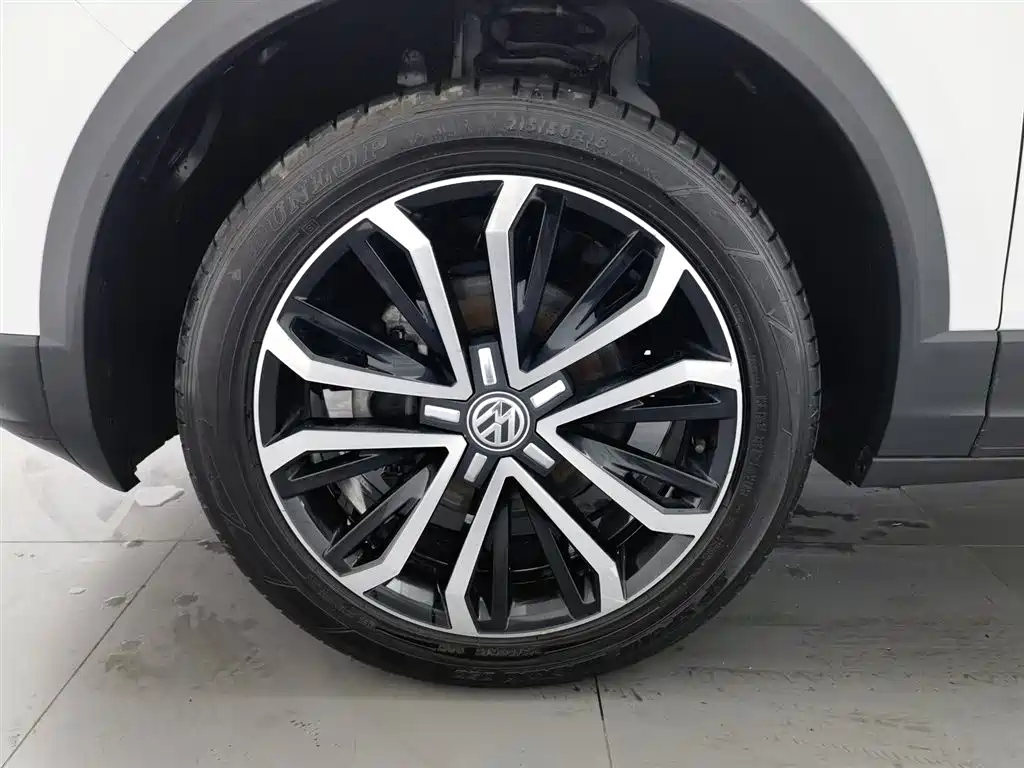 Volkswagen T-ROC 2019 280TSI DSG 2WD Luxury Type China VI фото 17