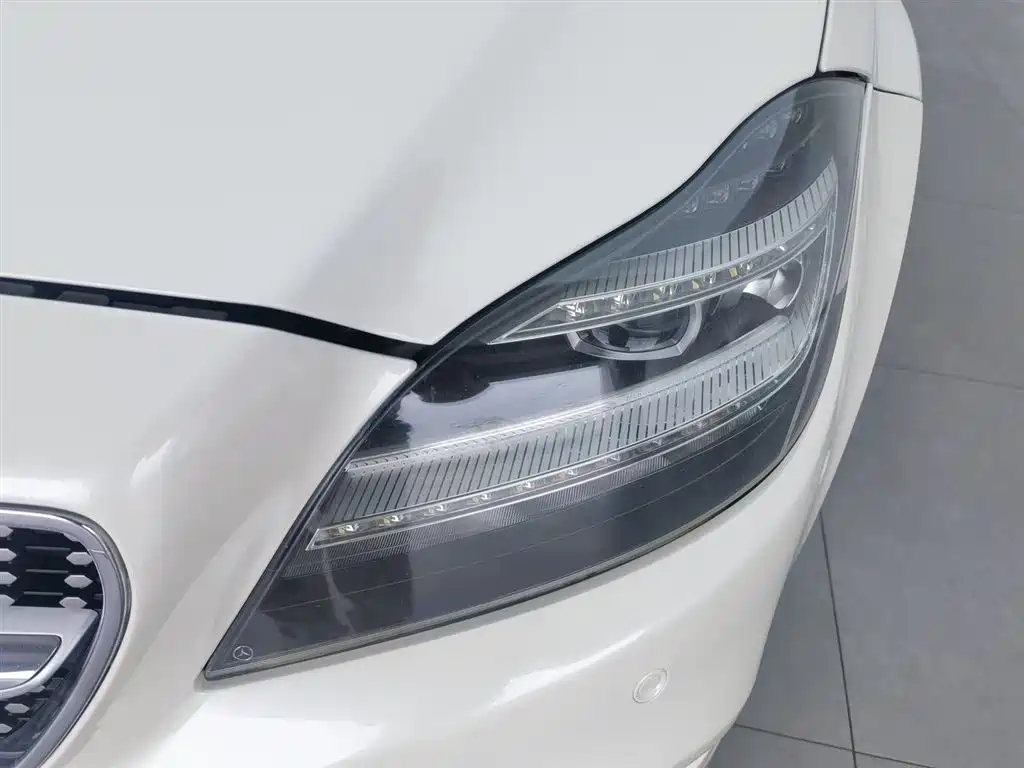 Mercedes-Benz CLS 2015 CLS 320 фото 7