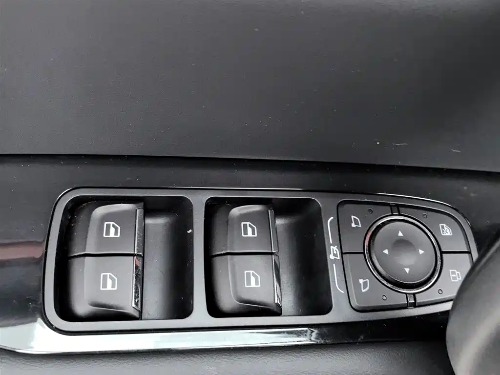 Haval Big Dog 2024 2.0T DCT Chinese Rural Dog Edition фото 9
