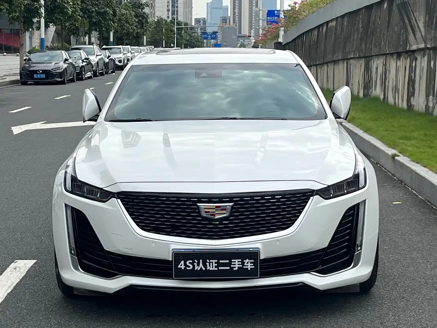 Cadillac CT5 2024 2023 28T Luxury Style (Standard Edition)