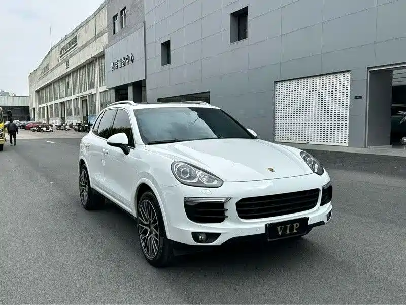 Porsche Cayenne 2016 Cayenne 3.0T фото 3