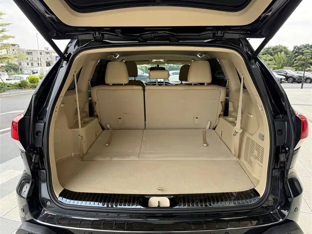 Toyota Highlander 2018 2.0T 2WD Elite 7-seater (China V) фото 19