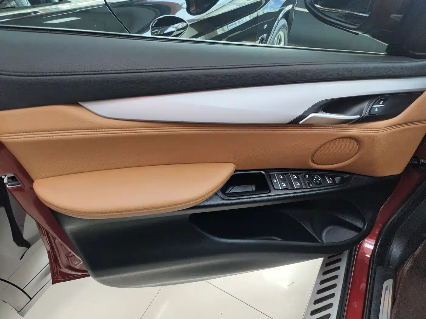 BMW X6 2018 xDrive35i Leading Model фото 6