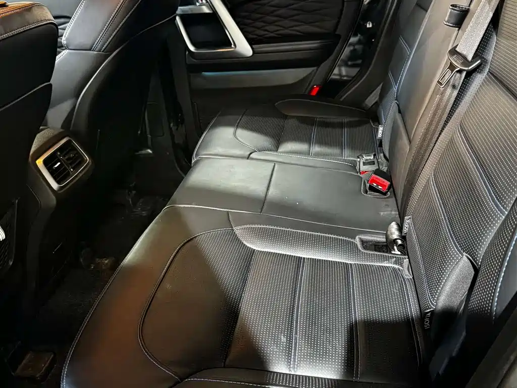 BAIC ORV Beijing Offroad BJ40 2023 2.0T Auto 4WD Urban Hunter Knight Edition фото 22