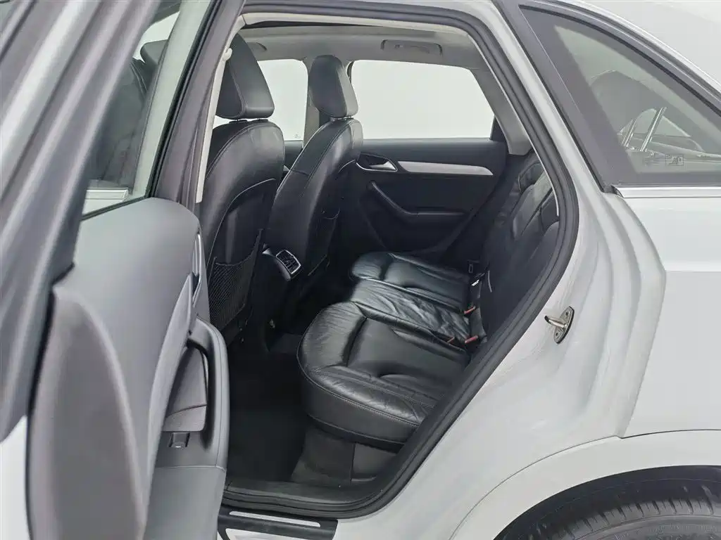 Audi Q3 2017 35 TFSI Fashion фото 15
