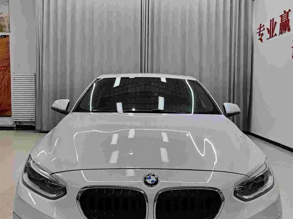 BMW 1 Series 2017 118i Design Package фото 2