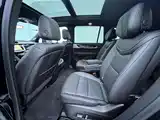 Фото 6 - Cadillac XT6