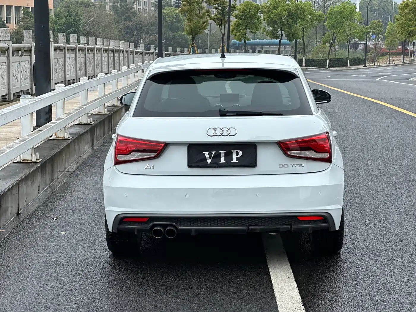 Audi A1 2016 30 TFSI Sportback S Line Sport Edition фото 5
