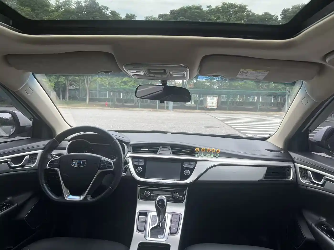 Geely Emgrand GL 2017 2017 1.8L DCT Elite