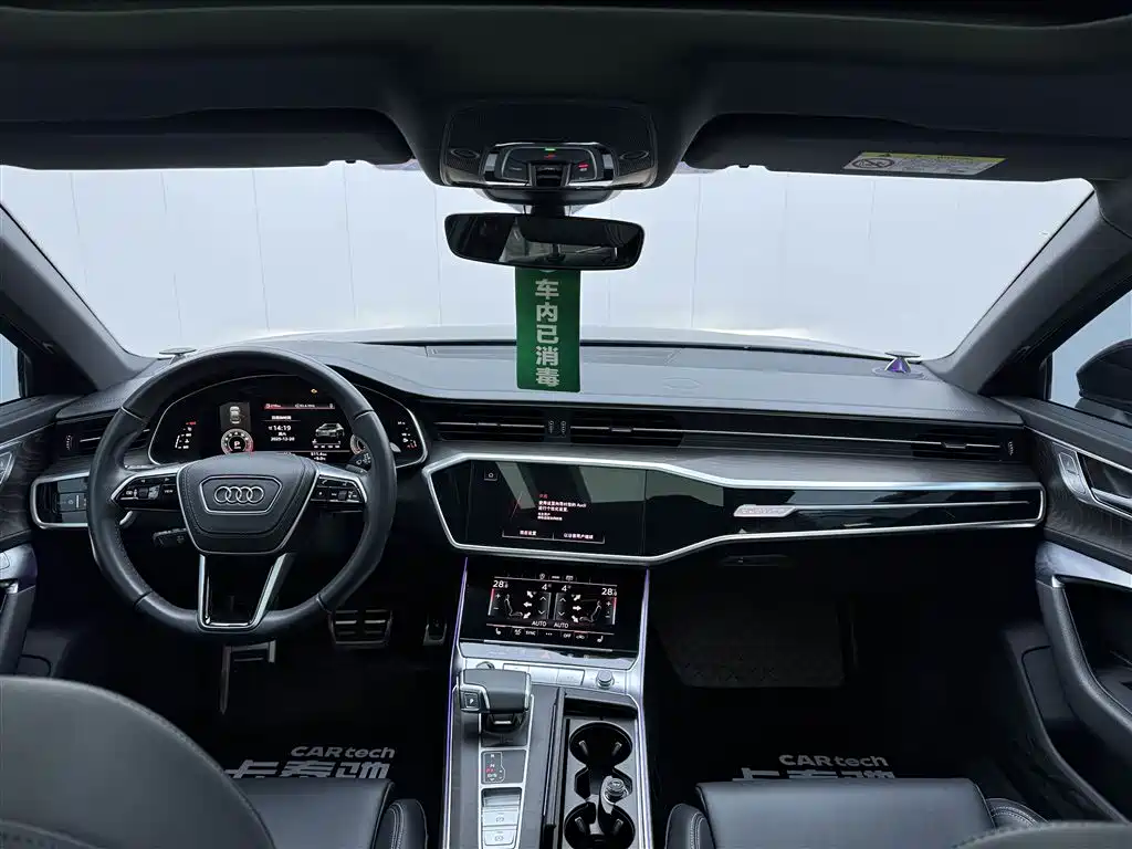 Audi A6L 2025 45 TFSI quattro Premium Sport фото 14